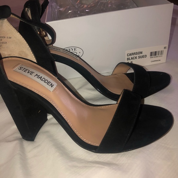 Black suede heels - Picture 3 of 5